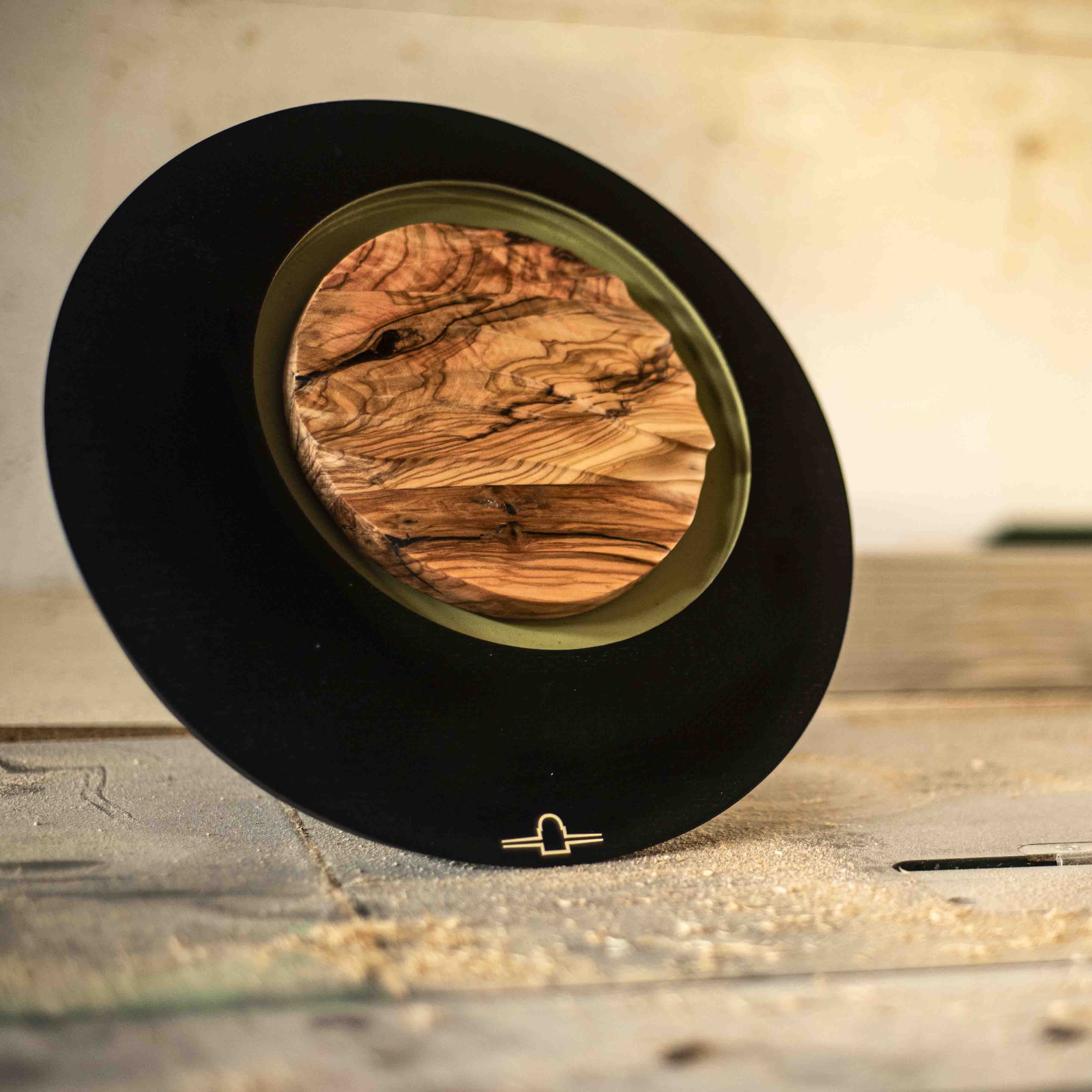 D750 Eclisses Table Lamp - Image 1